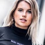 <Danielle DK
