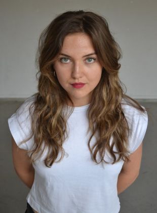 Julie V