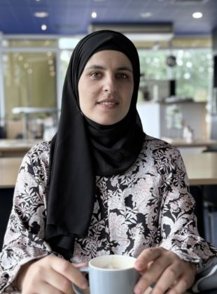 Batoul A