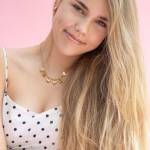 Brynn R