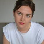 Julie V